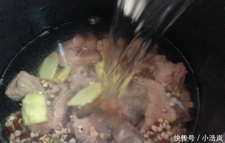 排骨|春天,多给家人做这汤,健脾祛湿,营养又好喝,家人超喜欢