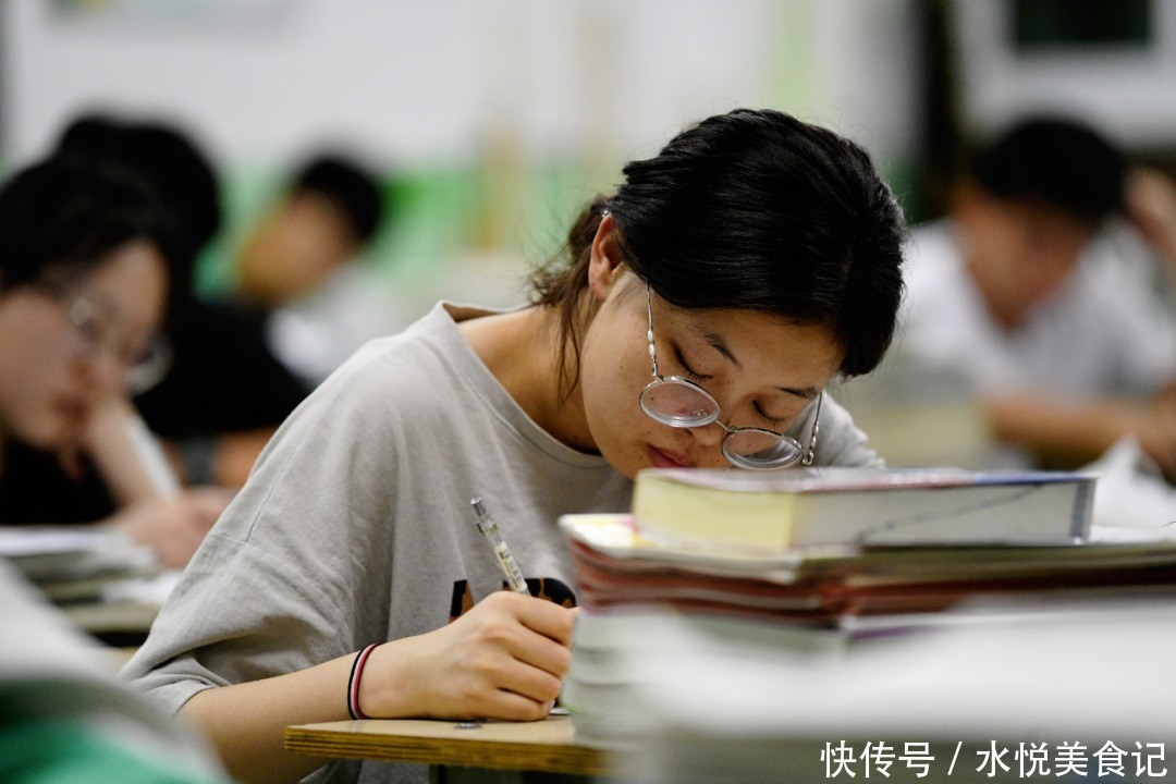 重点班的“凤尾”，最终都考上什么大学？结果可能和你想的不一样