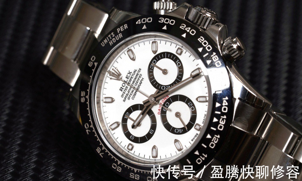 百年灵|和这款百年灵四年历黑金相比,劳力士熊猫迪还是大家第一选择吗?