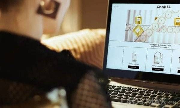 品牌|电商不一定会损害品牌 Chanel或将在线上卖手袋