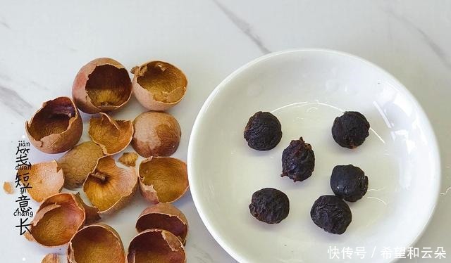 腊八粥必须放8种米吗“红绿黄白黑”寓意吉祥,喝一碗平安暖心