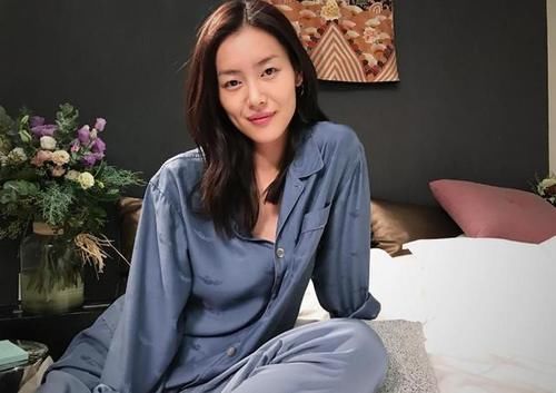 女孩子的脸型有五种，方脸很常见，鹅蛋脸最好看，你是哪种？