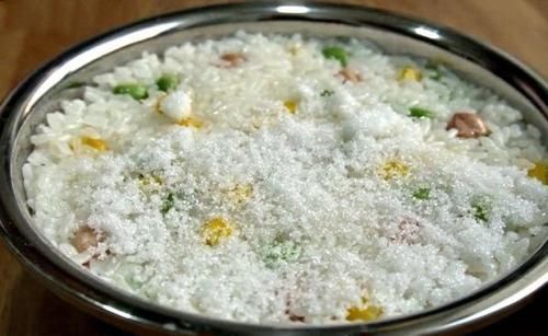 冬天，教你做糯米饭，锅中一蒸，香甜软糯零添加，家人都爱吃