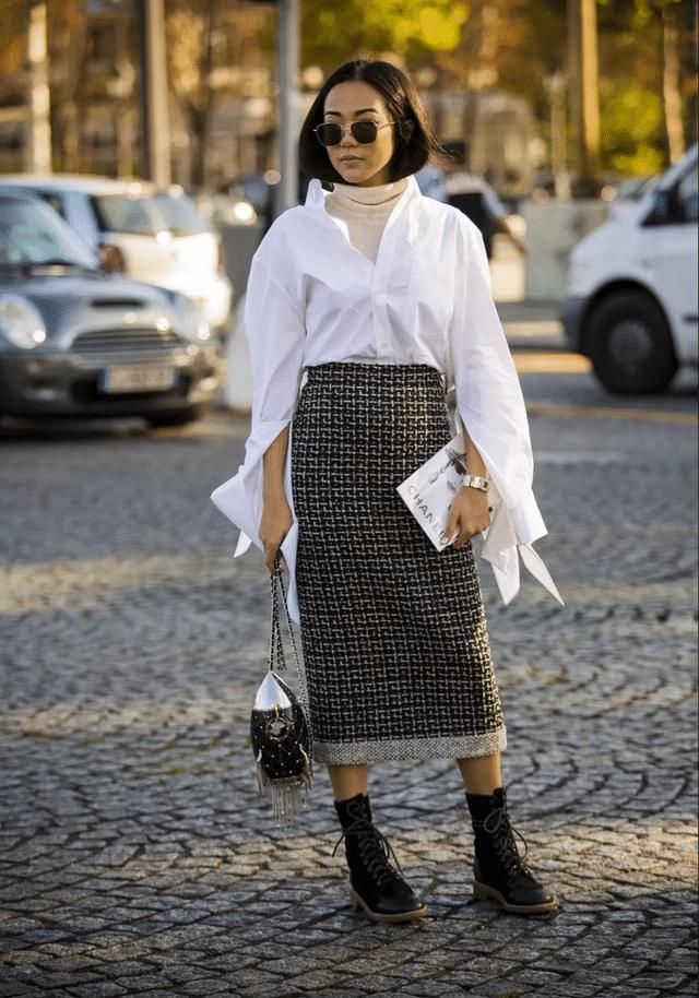 最近火了一条裙子叫：“呢子裙”，时髦显瘦，配大衣羽绒服就很美