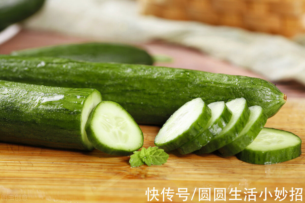黄瓜|黄瓜打了激素如何辨别？老菜农：有这5点特征不要买，会吃坏肚子