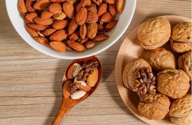 心脑血管|糖尿病人吃零食也有利于控血糖这3种家里常见的零食,好处多多