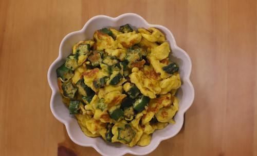 大白菜|闺蜜家的晚餐，晒圈引来无数点赞，网友：普通中透着高级的仪式感