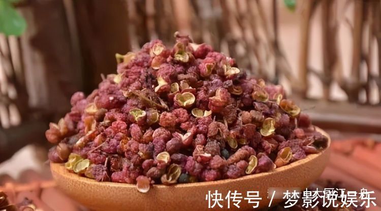 香味|炒猪肉炖排骨，牢记“1放3不放”，肉香味浓又解馋，关键还不腥