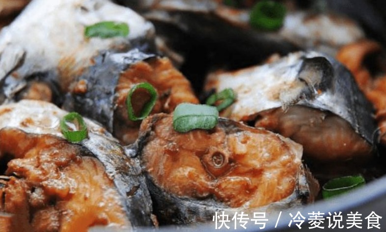 炖鲅鱼，记住2个窍门，炖好后香味浓郁，无腥气，教您详细做法