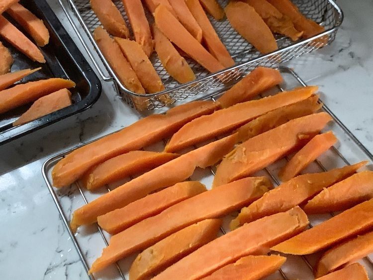自制红薯干,软糯有嚼劲,没有添加,大人孩子都能放心吃