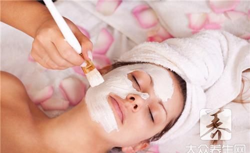 干躁|皮肤干燥不只是少水这么简单,脸上用什么补水最好最快