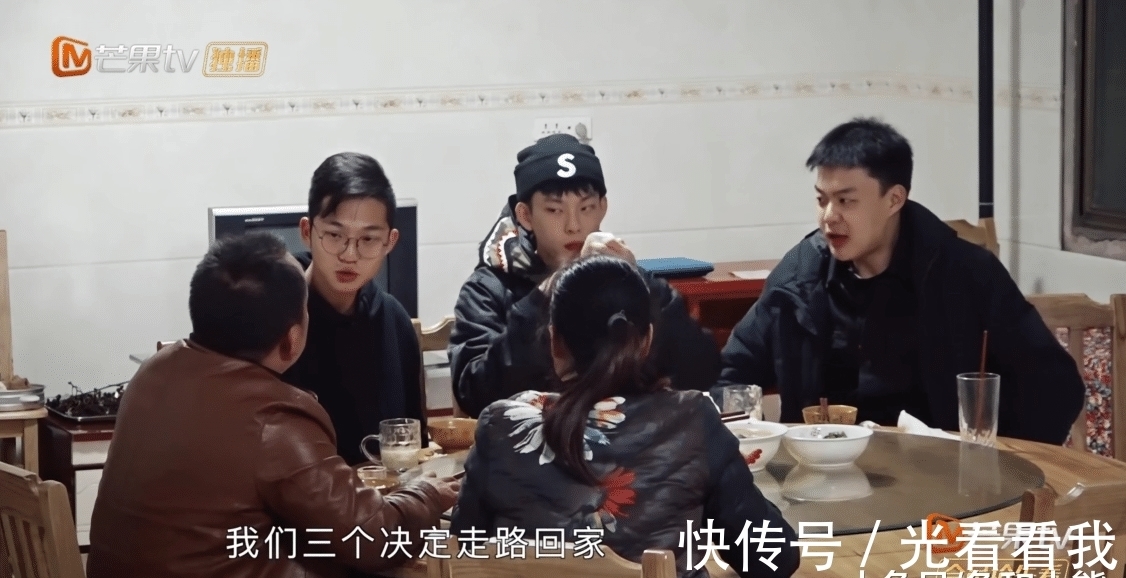 變形計|變形計: 城市少年嫌變形條件太好, 徒步1700公里回家, 結果很現實