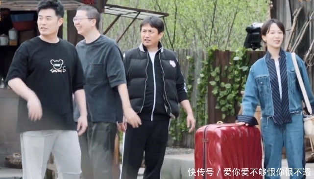 桃花坞 《萌探》一次播两期,跟向往5跑男同期更新,却连桃花坞都没超过