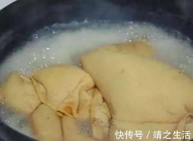 洗澡巾和抹布脏的很快,经常这样清洁,有利于健康