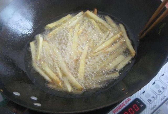  孩子|自从学会薯条的做法，我家隔三差五做一次，出锅后孩子们抢着吃