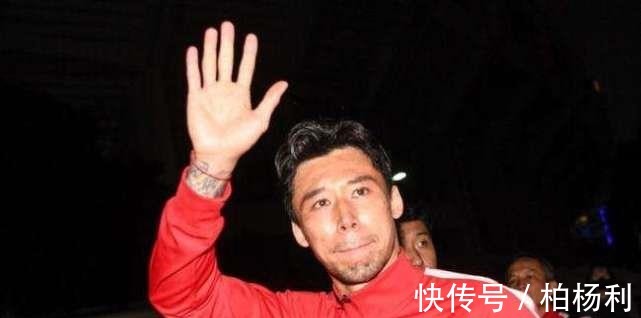 严鼎皓|中超悬念真没了山东泰山收获大喜讯,球迷建议再买这3人!
