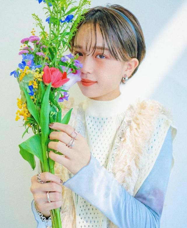 春日短发，“油腻”出圈！！！