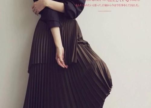 建议45岁以上的女人，穿裙子记住“3穿3不穿”，时髦有气质