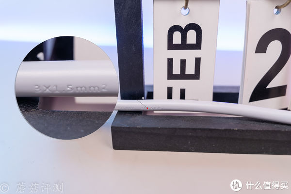 蘑菇|蘑菇玩家居 篇十六:想装空调却没预留插座?公牛10A转16A定制延长插座可解