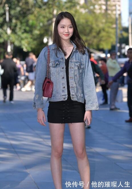 裙装 裙装牛仔夹克穿搭风格,用心才能装扮出你想要的模样!