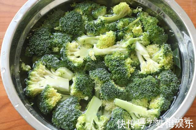 夏季|特色西兰花做法，颜值一流，口感更是优异，夏季一定要多吃