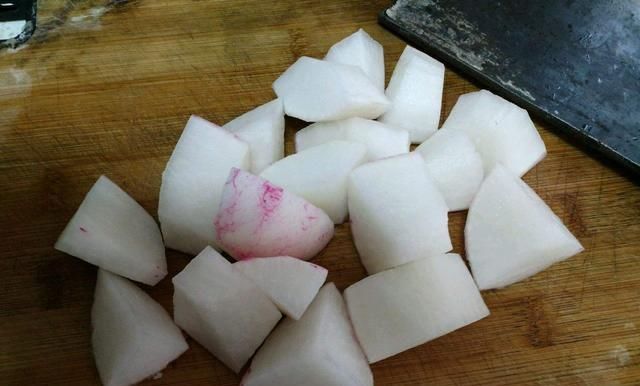 咳嗽|煮梨汤，很多人第一步就错了！多做这一步，就等于没喝更咳嗽！