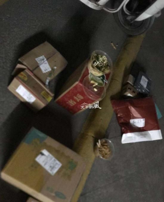 双十一|女生运快递有多拼，萌娃吐真相：我妈就有119单