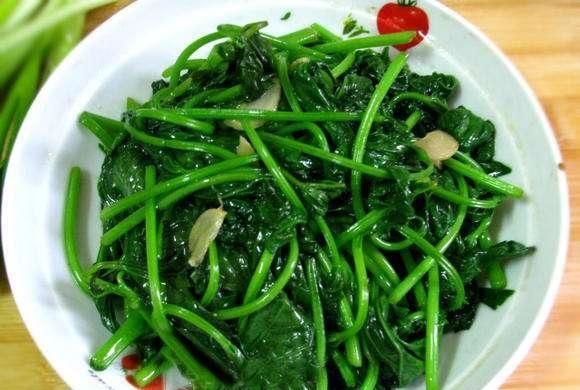 春天一蔬菜，尤其适合女性，排出黑臭宿便，燃脂纤体，吃出好身材