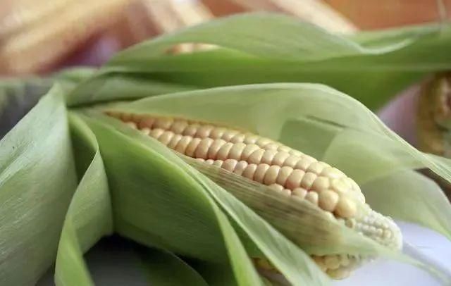 鸡蛋灌饼|这五种主食，热量堪比油脂，第1种大家都常吃，减肥期的你要忍住