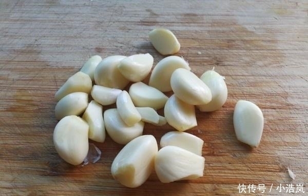 “它”补钙是牛奶的9倍，鸡蛋的17倍，简单蒸一蒸，营养打满分