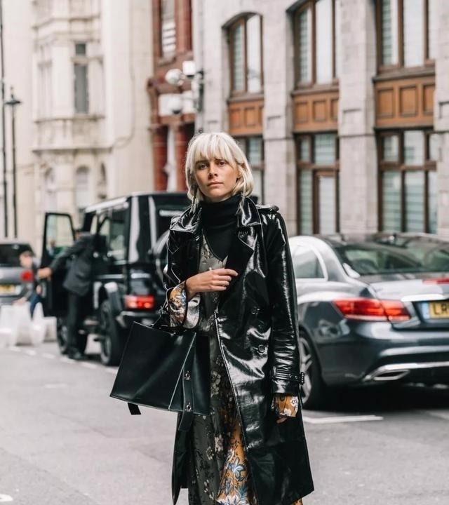 层次感 “阔腿裤”大势已去,今年流行用这条裤子配风衣,时髦显瘦又洋气