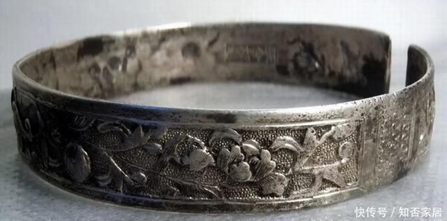 浓茶|银氧化了如何清洗?这几个小妙招,还是蛮管用的