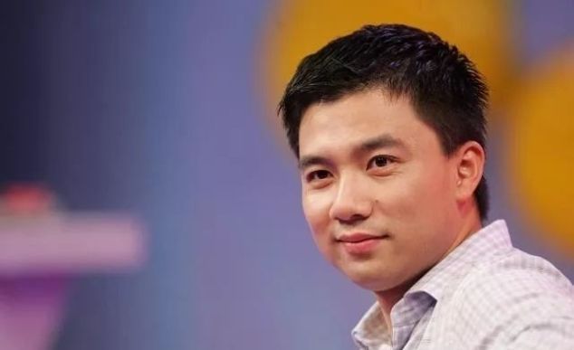 c2c|中国电商史上的大佬,曾大赚18亿后为美人退隐,错失3万亿江山