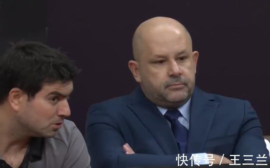 3分球|拒绝对手单节赢球!赵睿压哨命中一记3分球,他竟把球传给主教练