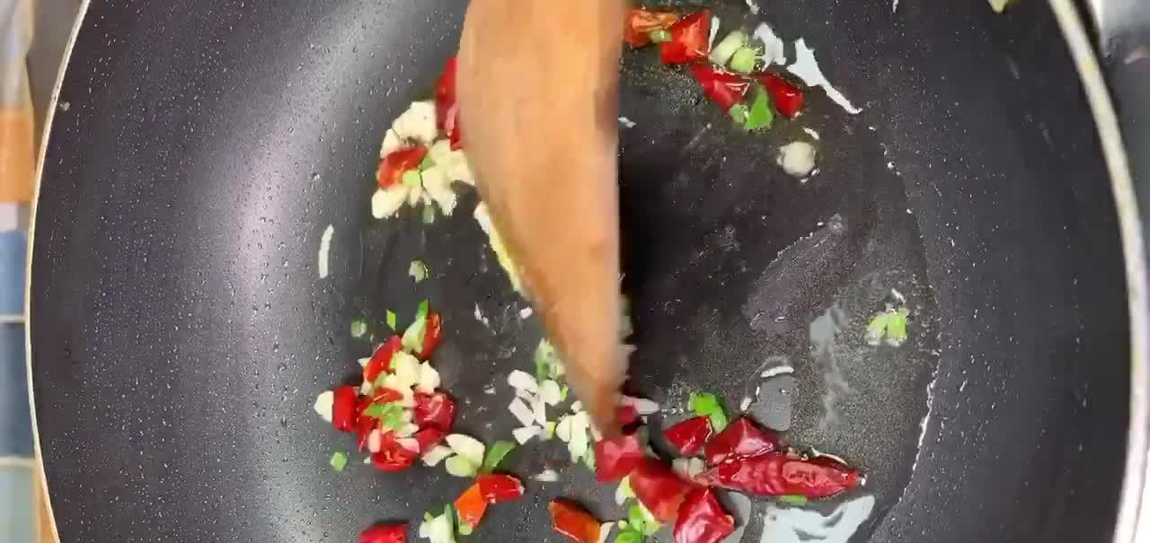 家常炒粉的做法,柔软鲜香经济实惠,既能当饭又能当菜