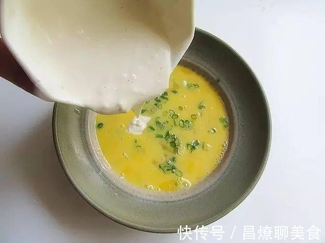 面糊|还愁怎么做早餐吗?来,5分钟就可以搞定的早餐饼
