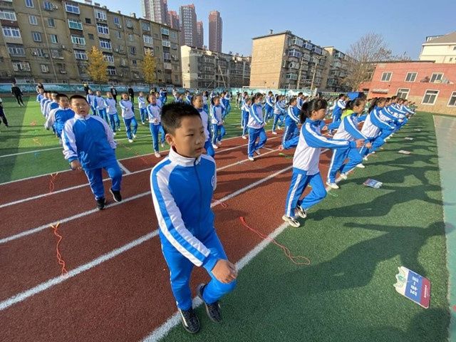 来校|铁东区健康小学迎接2021年大课间检查