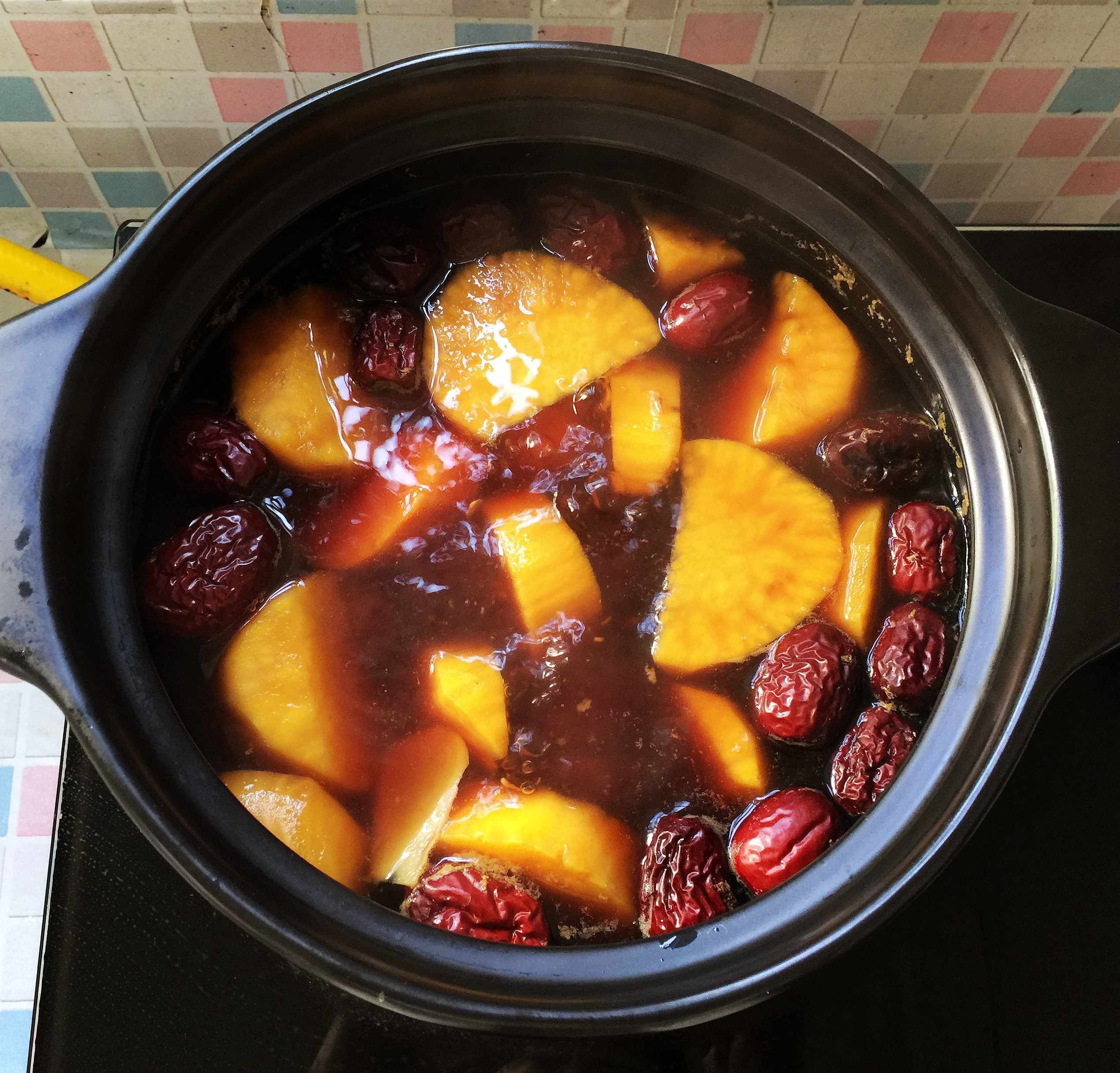 冬天,5样食材煮一锅,坚持每周吃3回,气色红润,手脚不冰凉了