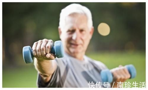 地方|寿命长的人，身上3个地方一般不会“发黑”，希望你也是如此