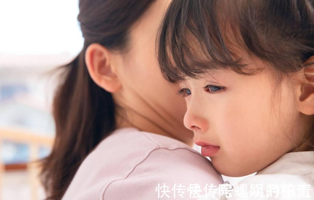 孩子|孩子的快乐都在伪装,有这几种行为,说明他内心很难受