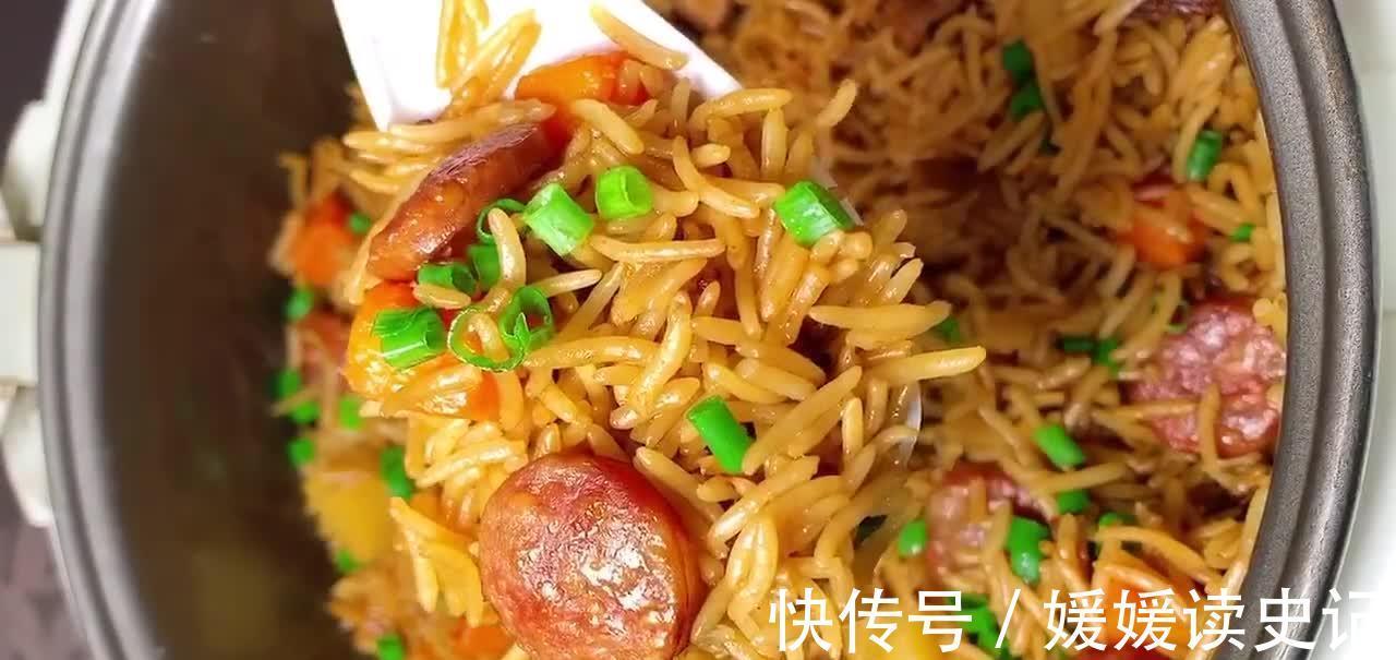 大米饭不一样的吃法，蓬香松软营养美味，怎么吃都不腻