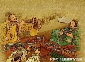 典故|人们看到美食，为什么要说“食指大动”这个典故是怎么来的