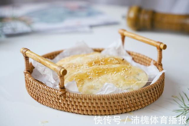 葱花酥饼|葱花酥饼这样做真好吃，老妈的独家做法，做法简单，一学就会
