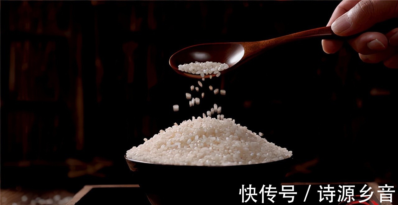内行人买大米,不是越贵越好,认清米袋上的字,都是优质好米!