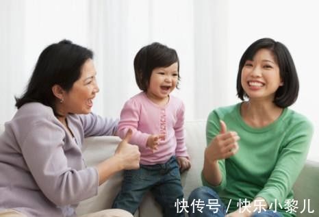 宝宝|家长下意识的举动,剥夺了孩子发展社交能力的好机会!