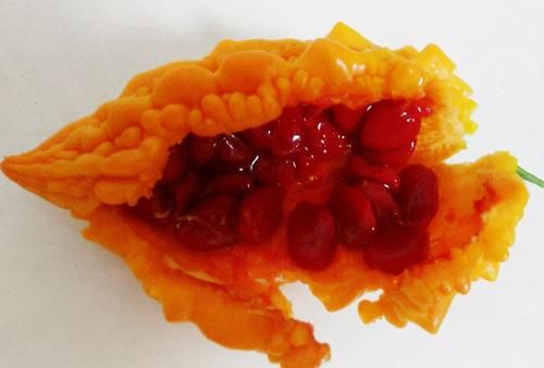 食物|每天坚持吃3种食物，美容养生，延缓衰老，身体棒棒哒！