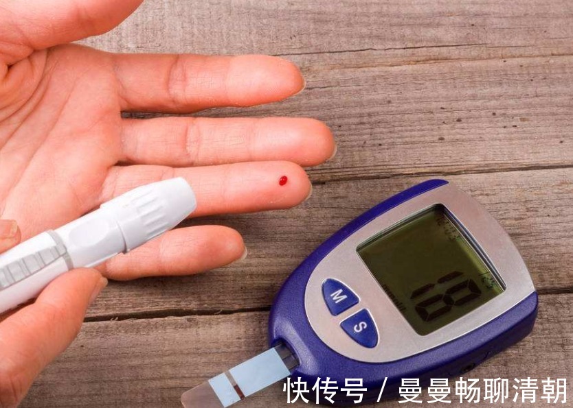 花生瓜子|它是天然的“胰岛素”,糖尿病的死对头,开水泡着喝,血糖偷偷降