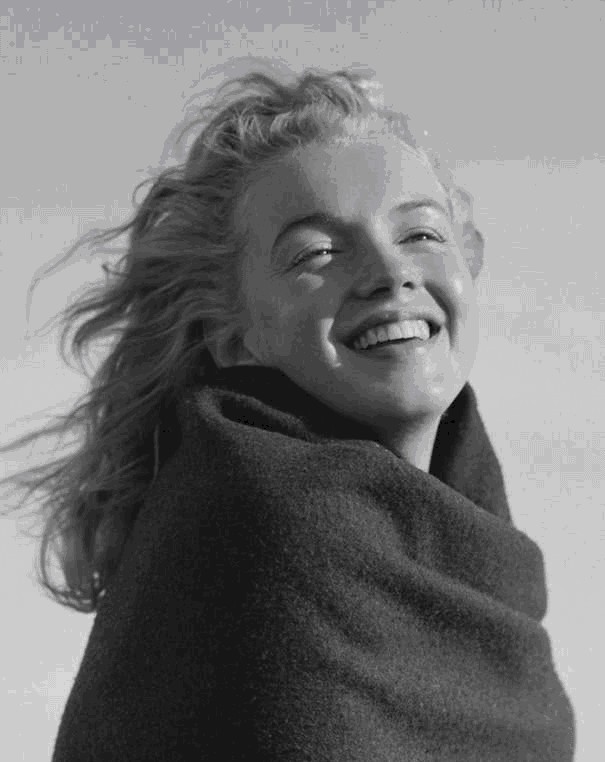 过目难忘|历史上那些让你过目难忘的图片：特工时期的普京、未化妆的梦露