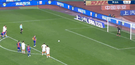 武漢隊(duì)|中超-武漢5-2逆轉(zhuǎn)送青島11連敗 鴨梨趙宏略皆雙響拉斐爾劉云建功