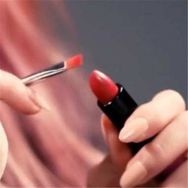 口红 口红不要直接涂, 教你一个小窍门, 口红一天不掉色不沾杯